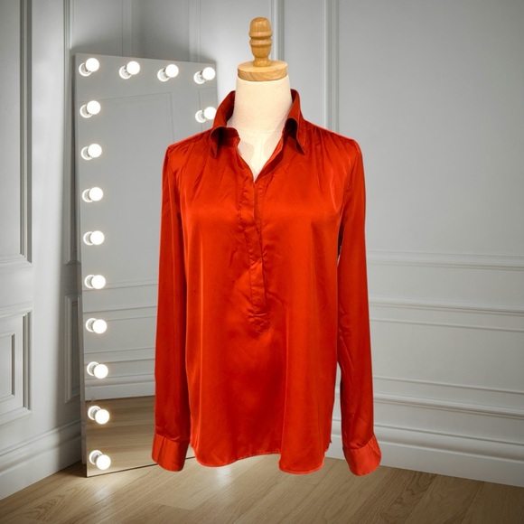 Vince Camuto V-Neck Satin Henley Blouse – Medium - Picture 1 of 7